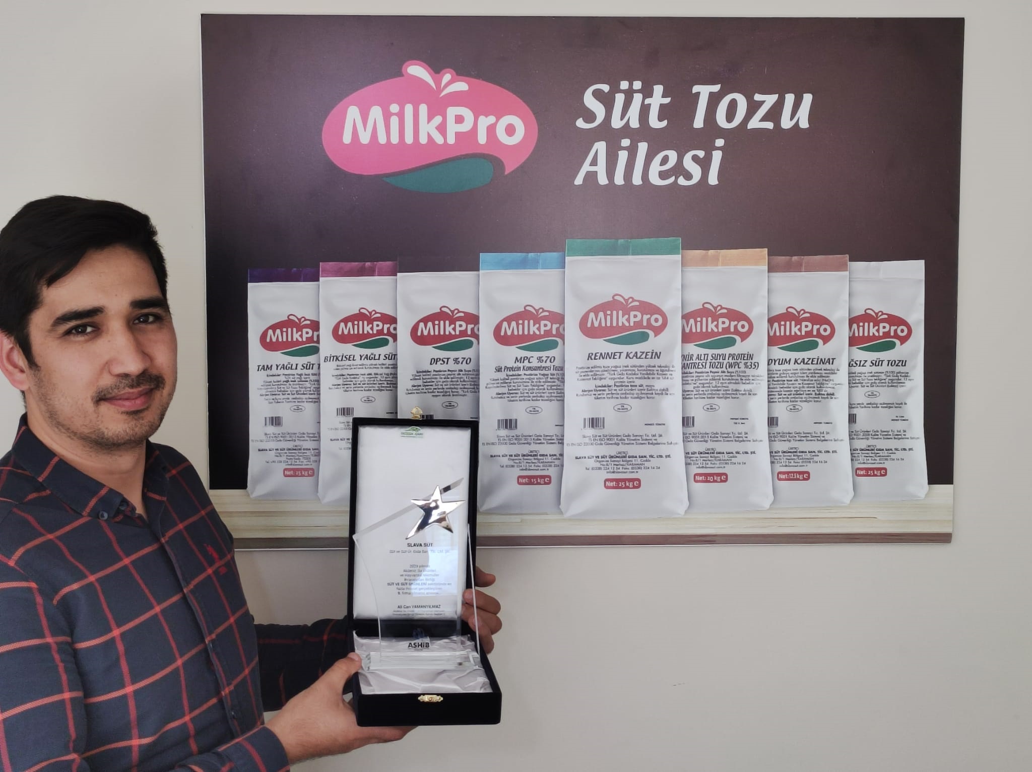 Slava Süt 2020 İhracat Şampiyonlarında Ödülünü Aldı - 1